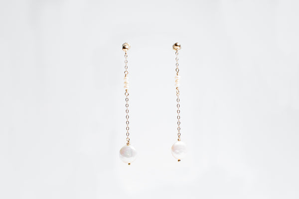 THE MELANY PEARL EARRINGS