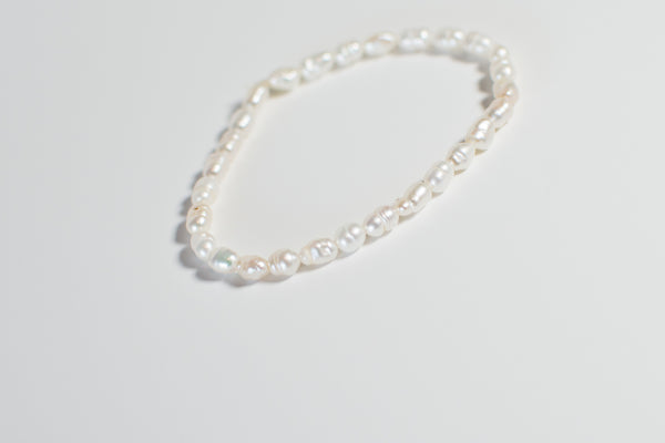 THE NAMIKA PEARL BRACELET