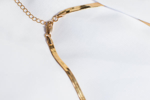 THE CLEO NECKLACE