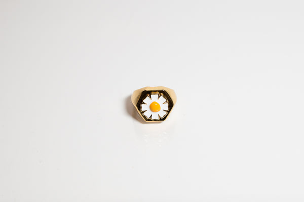THE DAISY RING