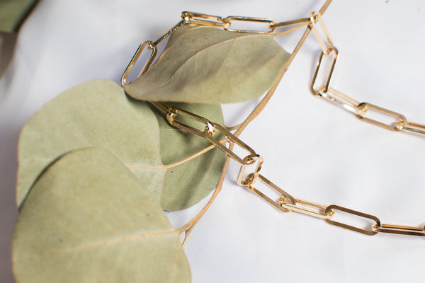 THE LUX NECKLACE