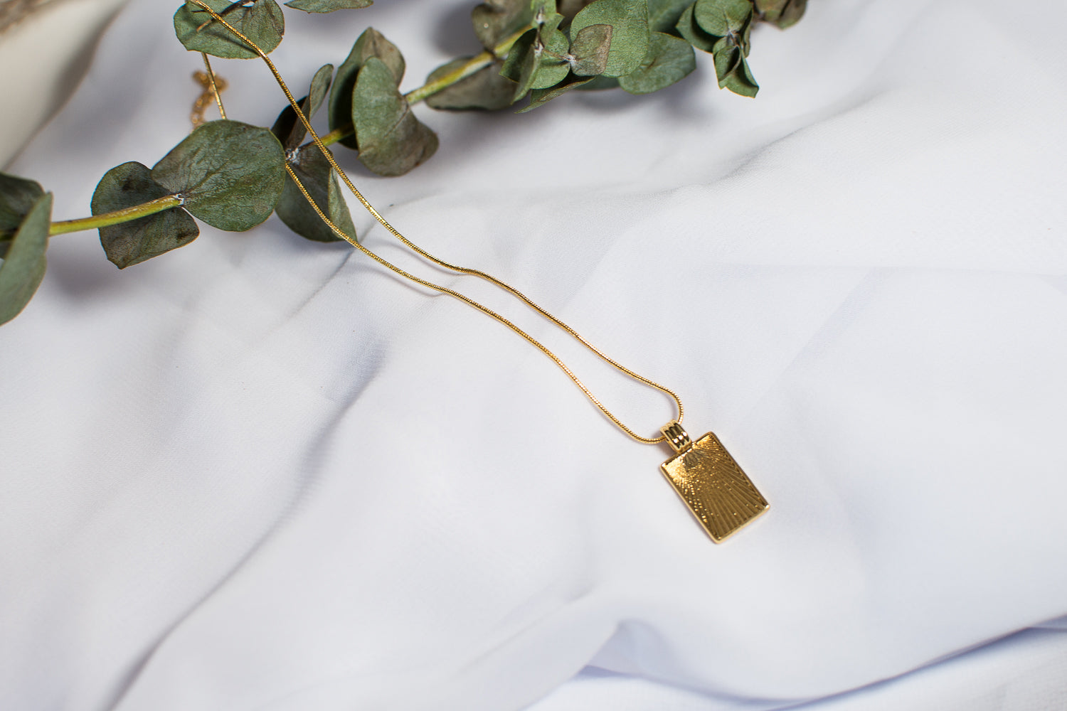 THE MIK NECKLACE