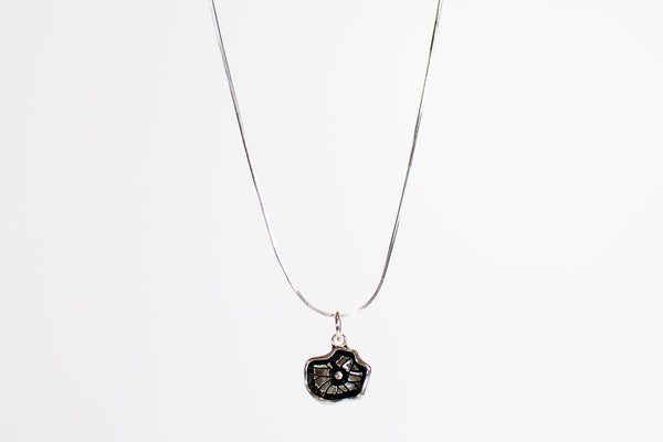 THE LOTUS NECKLACE
