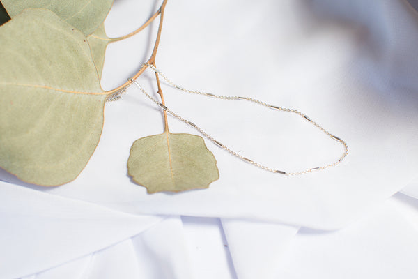 THE LYRA NECKLACE
