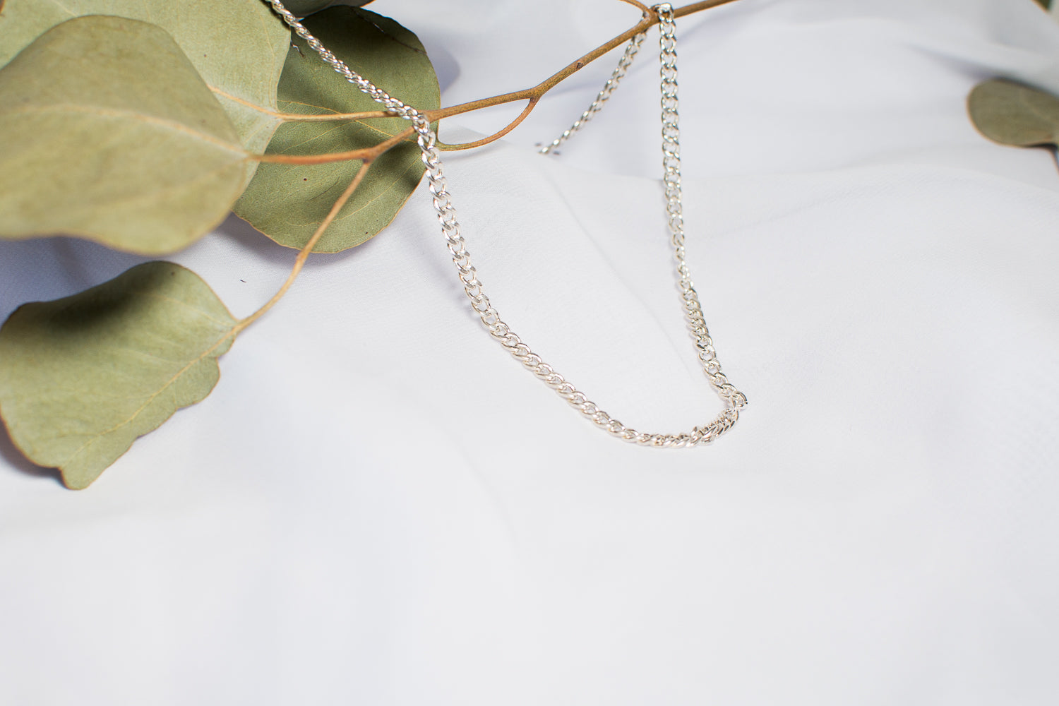 THE MAIA NECKLACE
