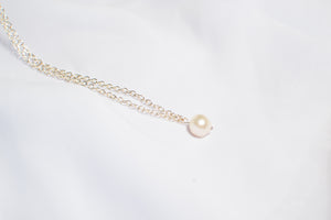 THE ROWENA NECKLACE